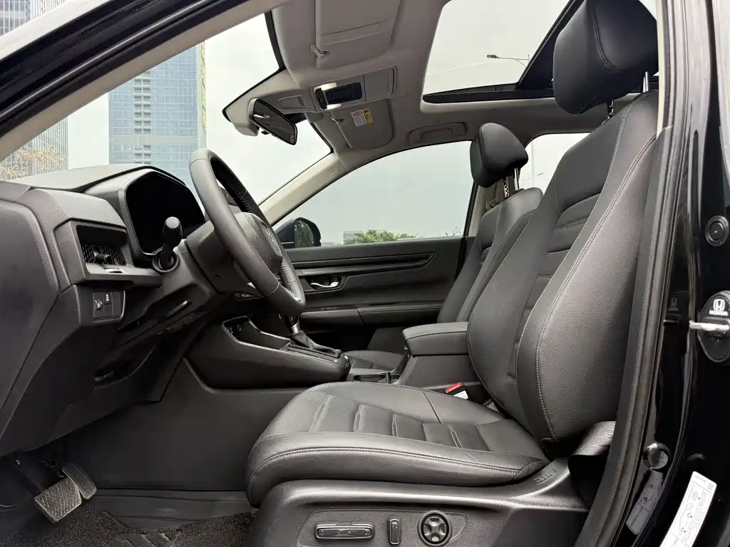 Honda CR-V 240 TURBO 2 WD Sharp Style 5-seat