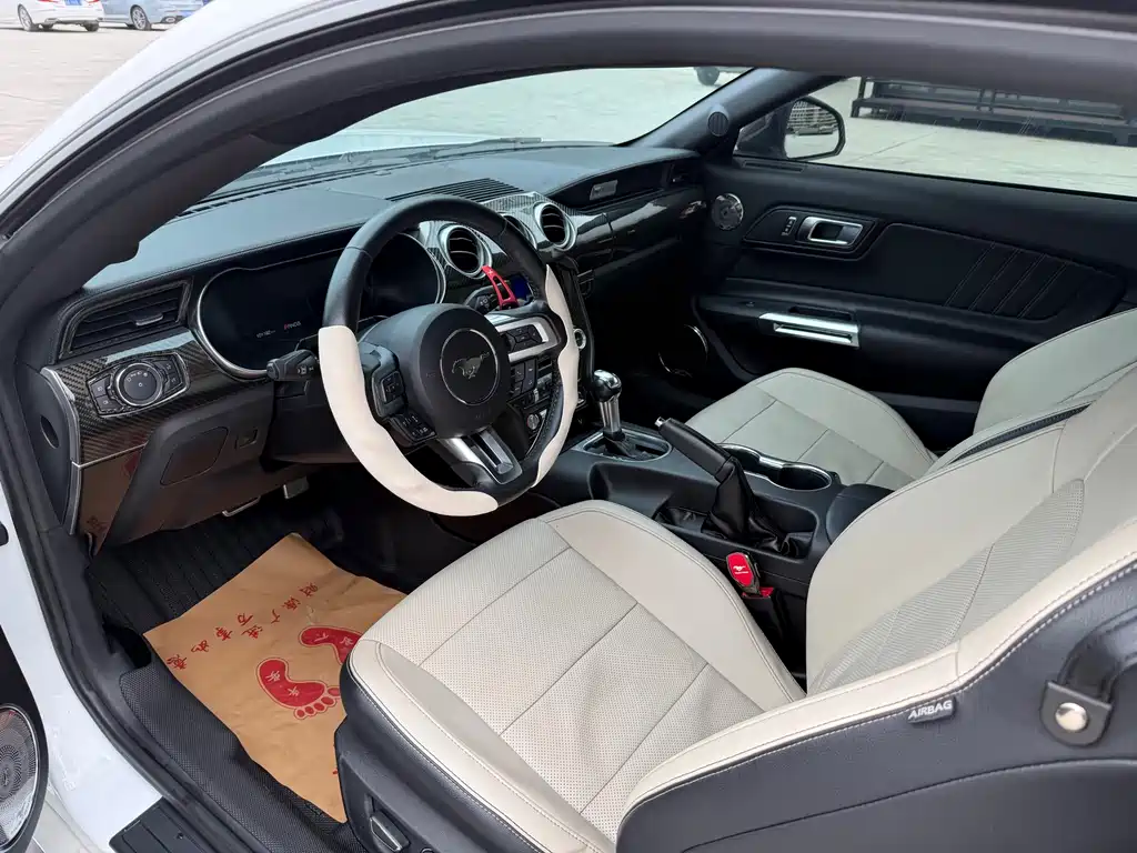 Mustang 2.3 L EcoBoost