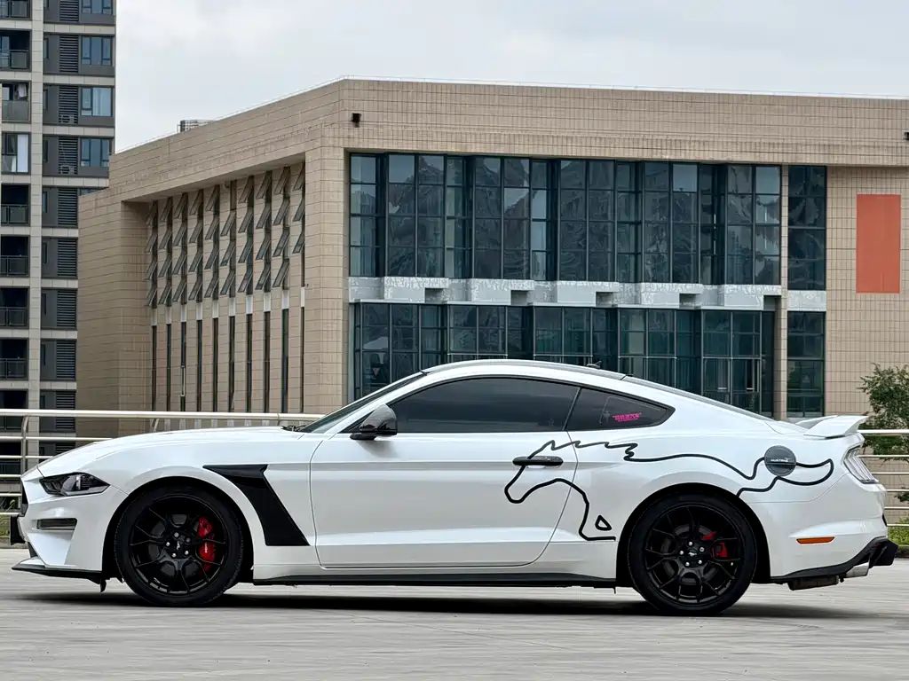 Mustang 2.3 L EcoBoost