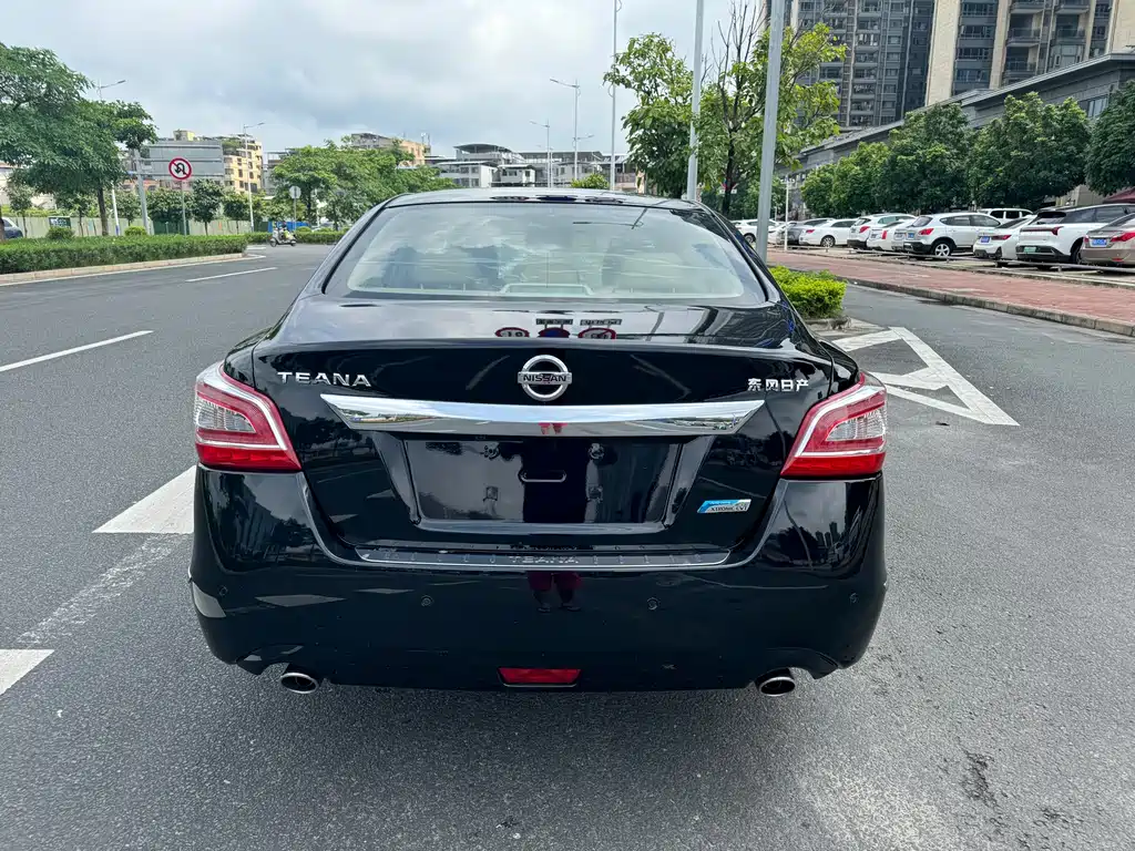 Teana 2.0 L XL Comfort