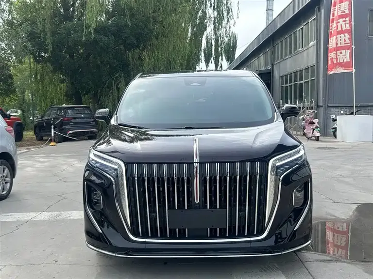 Hongqi HQ9 2.0 T Connected Flagship