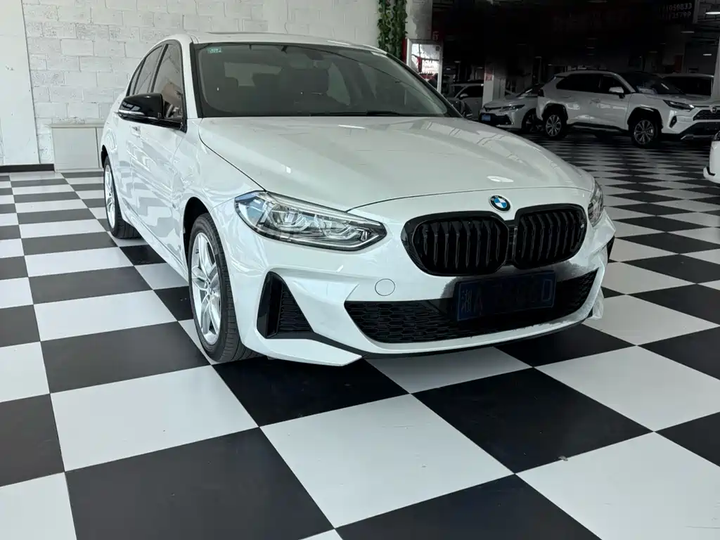 BMW 1 Series 120 i M Sport Night