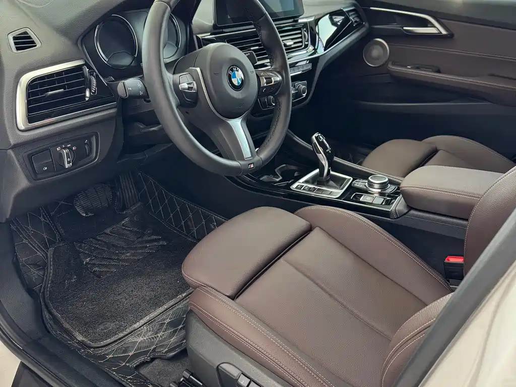 BMW 1 Series 120 i M Sport Night