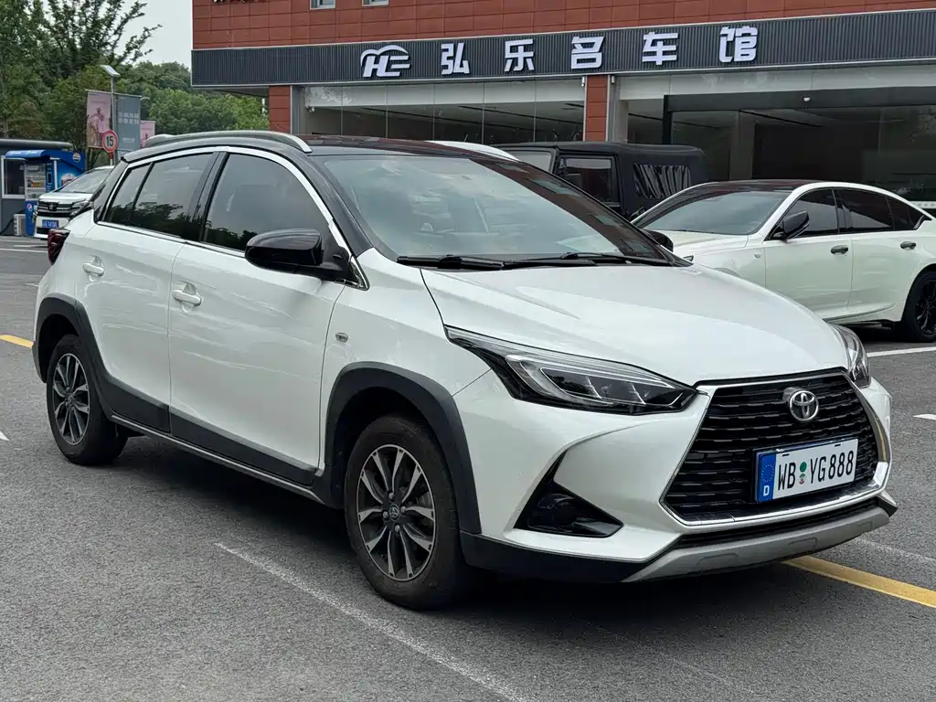 YARiS L Zhixuan Zhixuan X 1.5 L CVT Leading