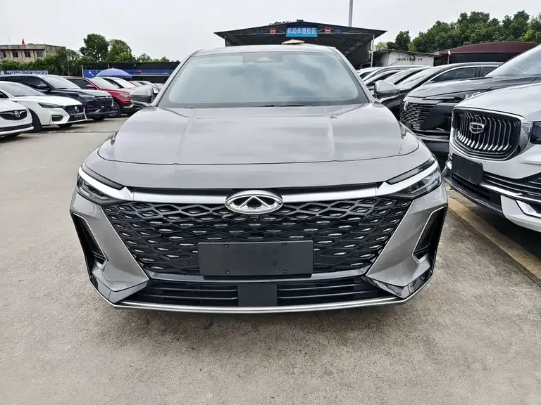 Chery Arrizo 8 1.6 T DCT Outstanding