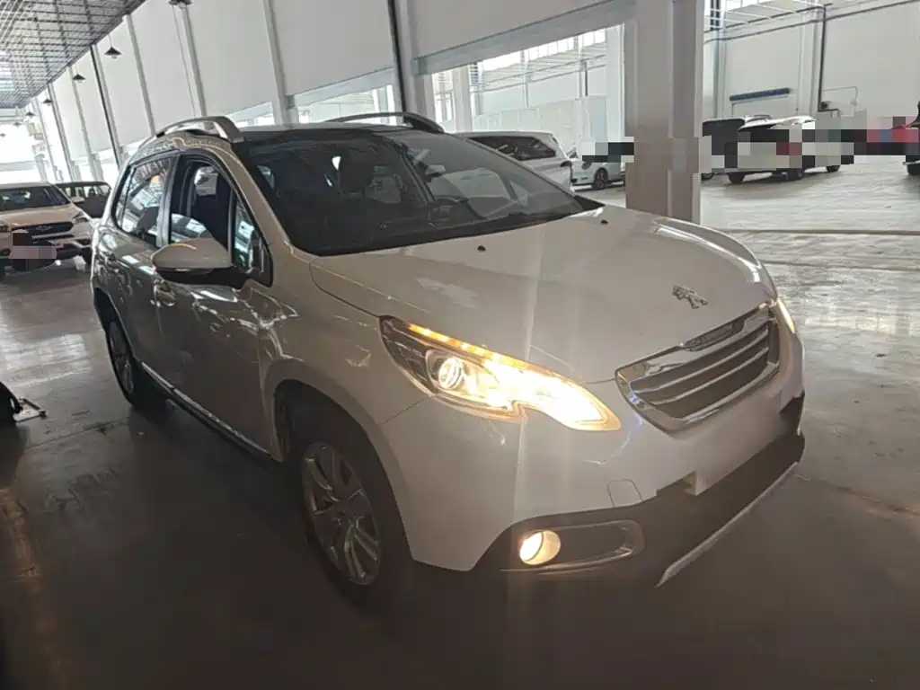 Peugeot 2008 2014 1.6 L Auto Fashion