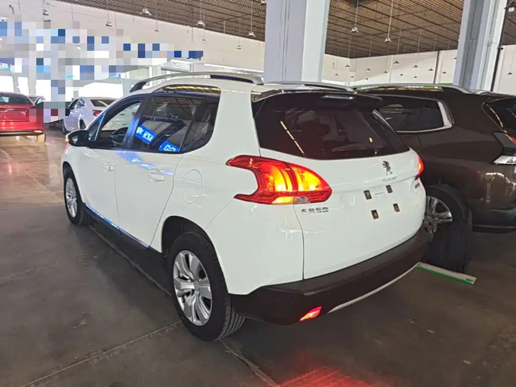 Peugeot 2008 2014 1.6 L Auto Fashion