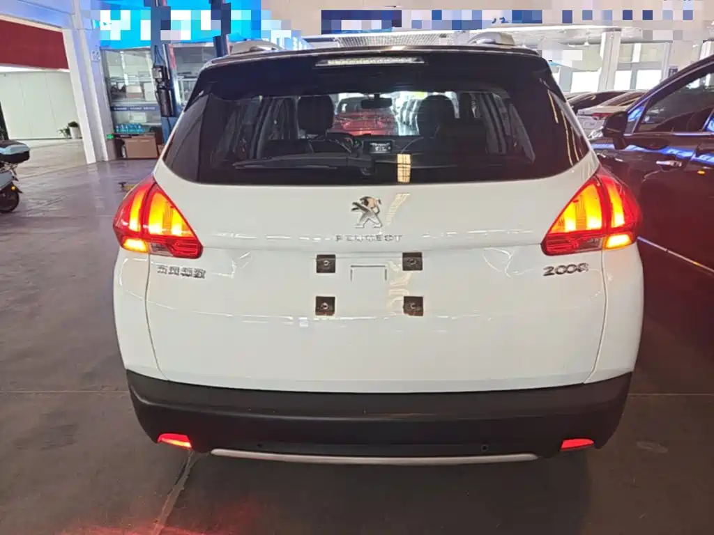 Peugeot 2008 2014 1.6 L Auto Fashion