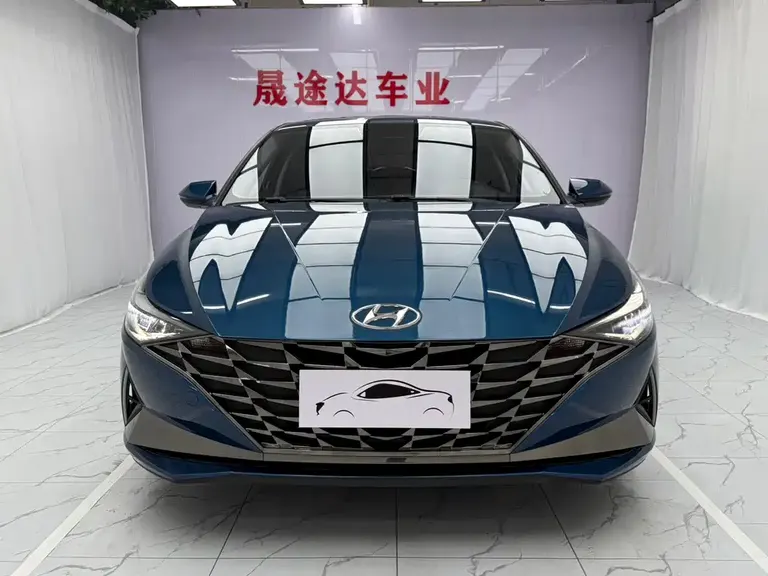 Hyundai Elantra 1.5 L CVT GLX Elite