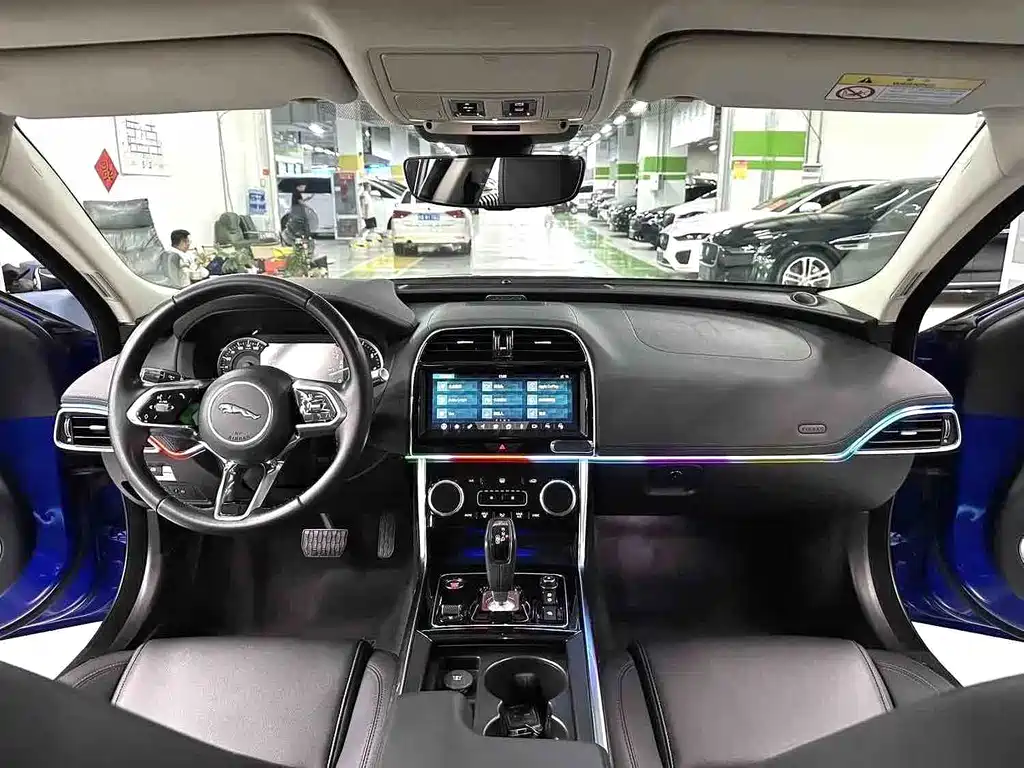 Jaguar XEL 2.0 T 200 PS S Progressive Grace
