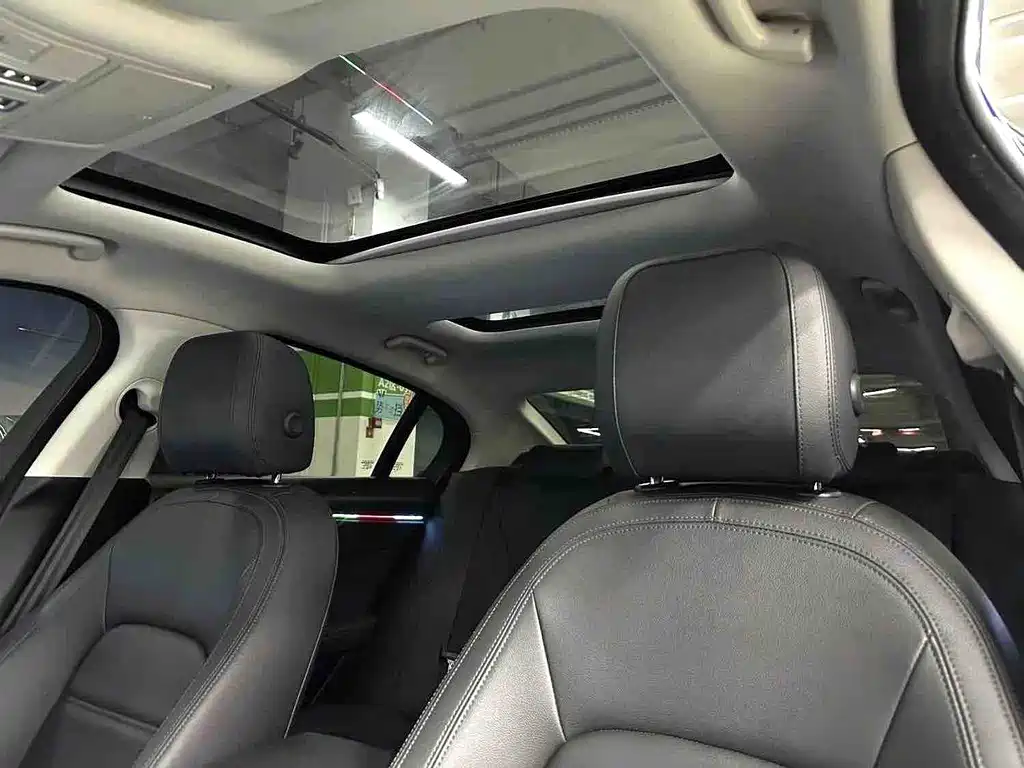Jaguar XEL 2.0 T 200 PS S Progressive Grace