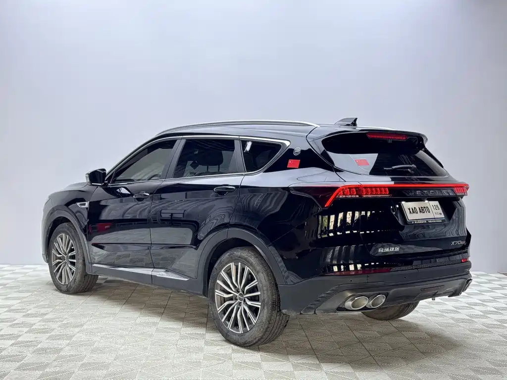 Jetour X70 PLUS 1.5 T DCT Brave PLUS 5-seat