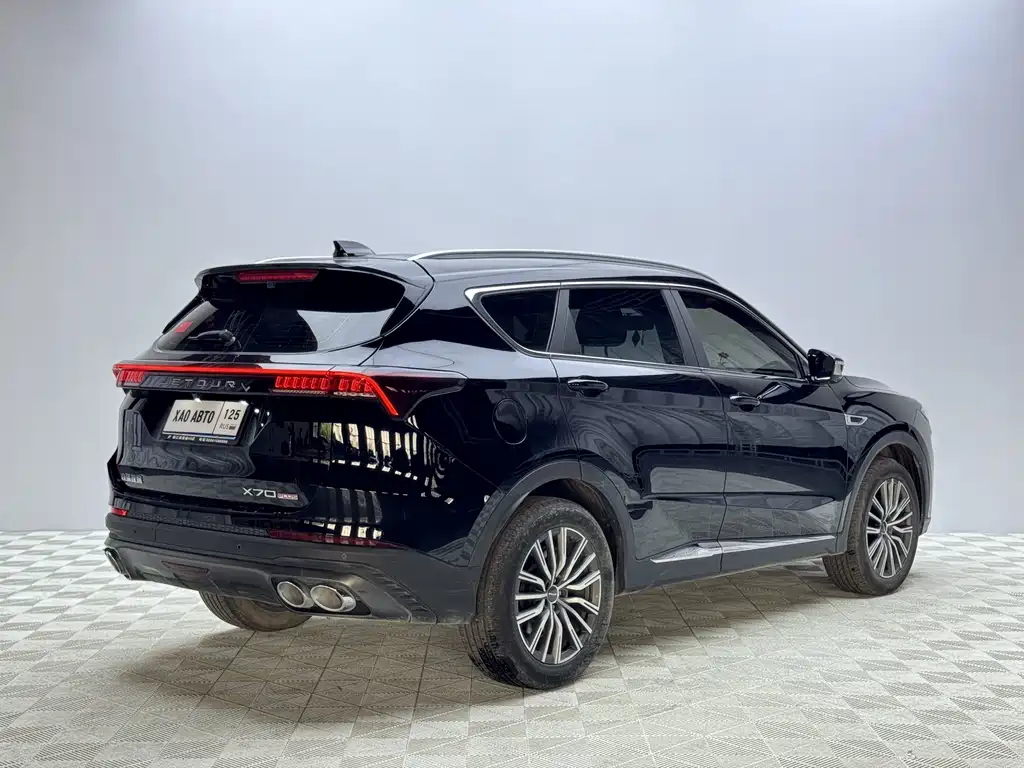 Jetour X70 PLUS 1.5 T DCT Brave PLUS 5-seat