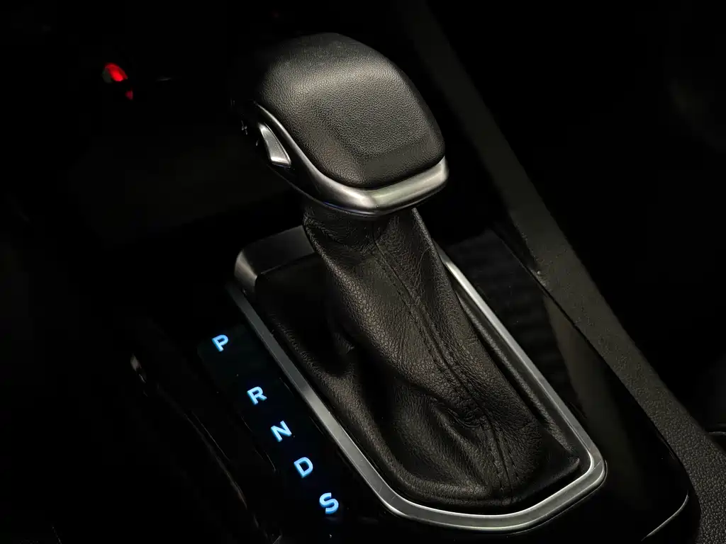Escort 1.5 L Auto Diamond