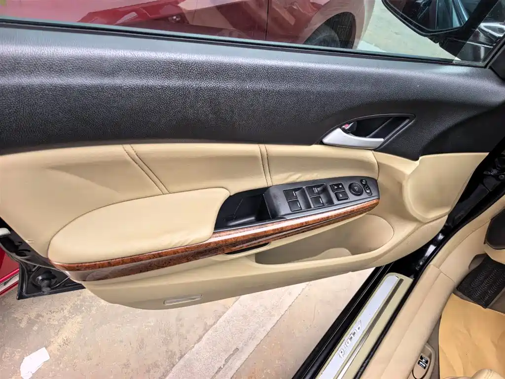 Accord 2.0 L SE