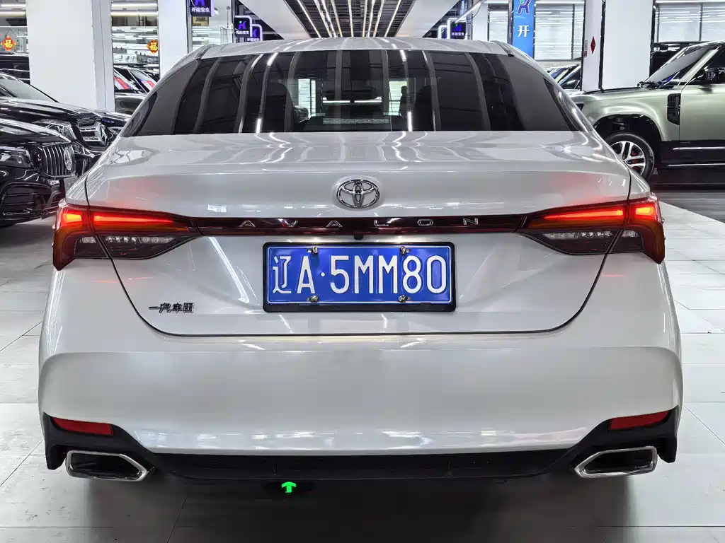 Avalon 2.0 L Luxury CN-VI