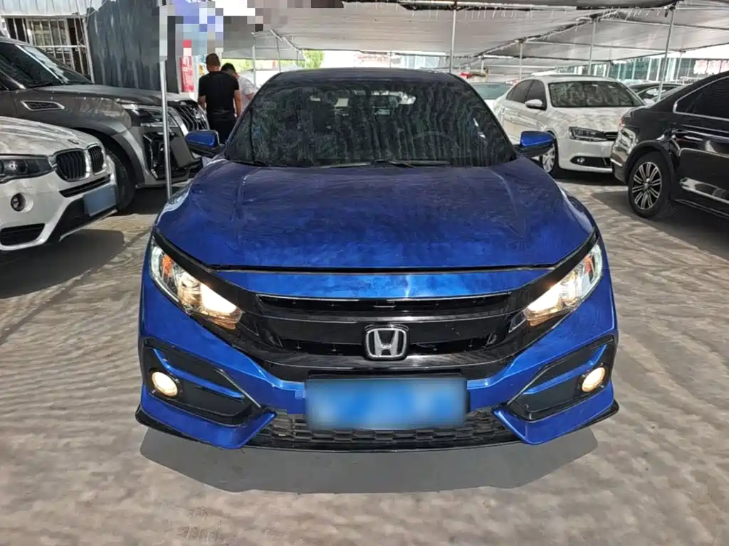 Civic HATCHBACK 220 TURBO CVT New Sharp Control