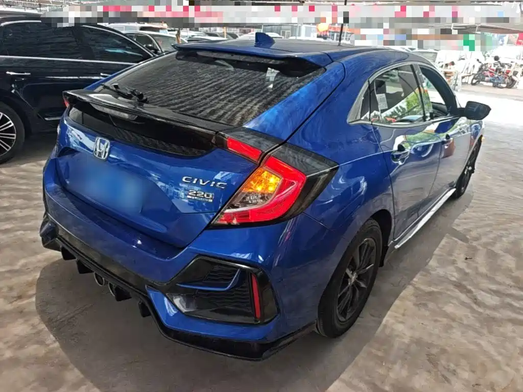 Civic HATCHBACK 220 TURBO CVT New Sharp Control