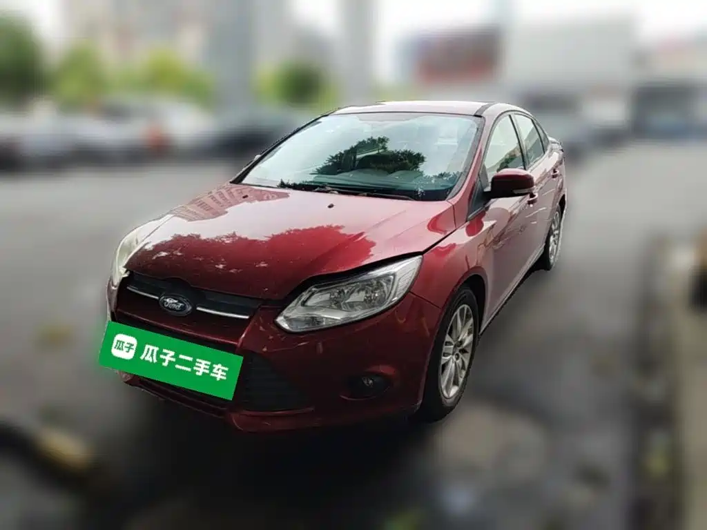 Focus Sedan 1.6 L Auto Comfort