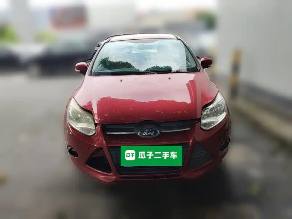 Focus Sedan 1.6 L Auto Comfort