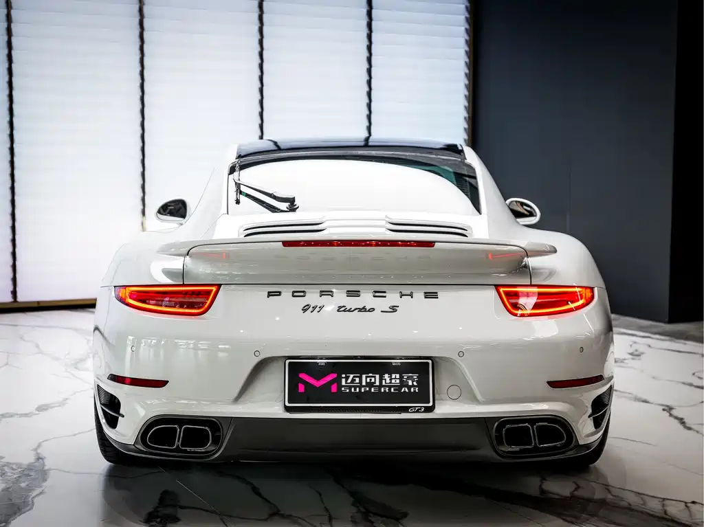 Porsche 911 Turbo S 3.8 T