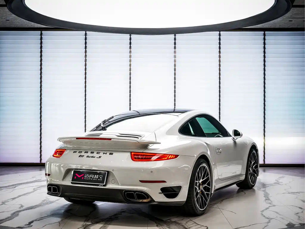 Porsche 911 Turbo S 3.8 T