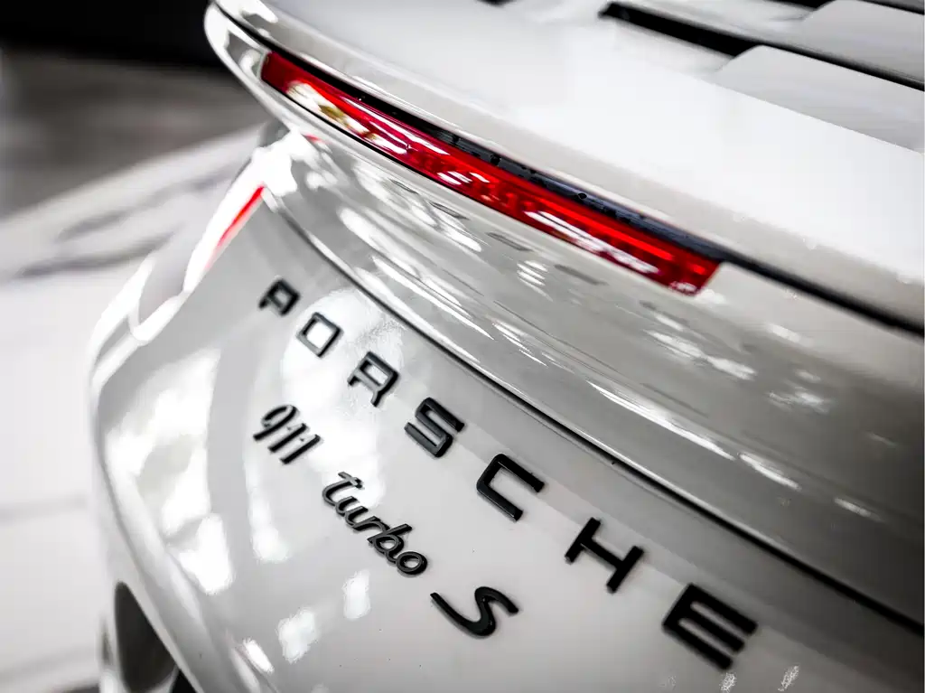Porsche 911 Turbo S 3.8 T