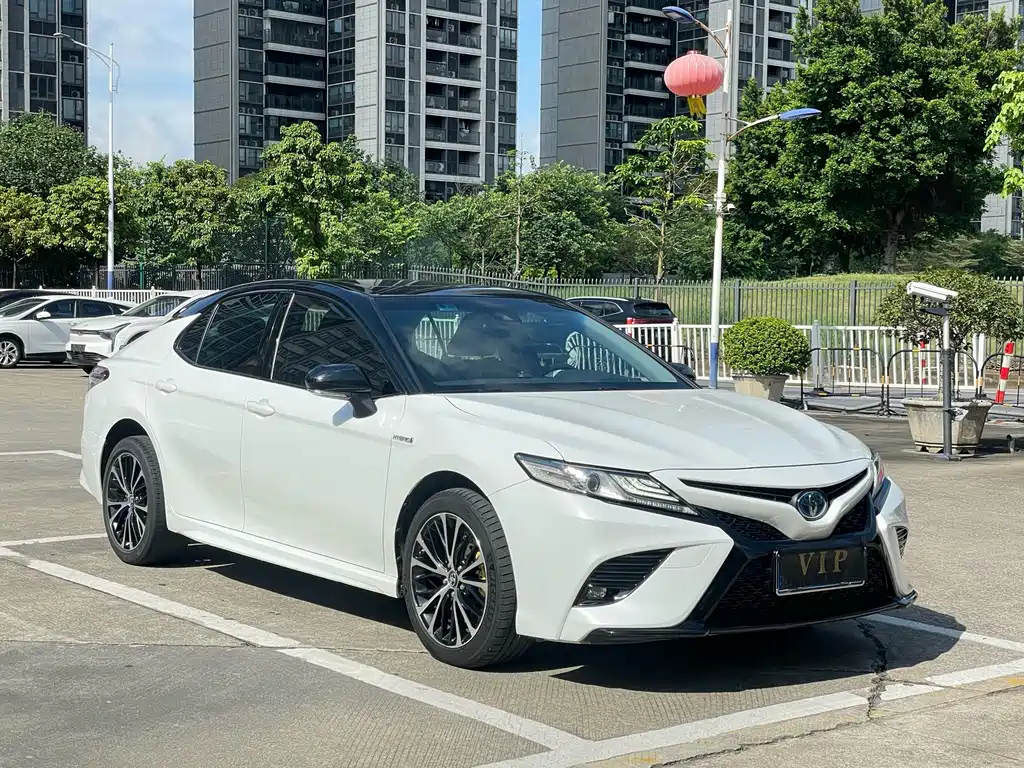 Camry 凯美瑞 2019款 改款 双擎 2.5 HS 锋尚版