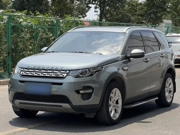 Land Rover Discovery Sport 240 PS HSE
