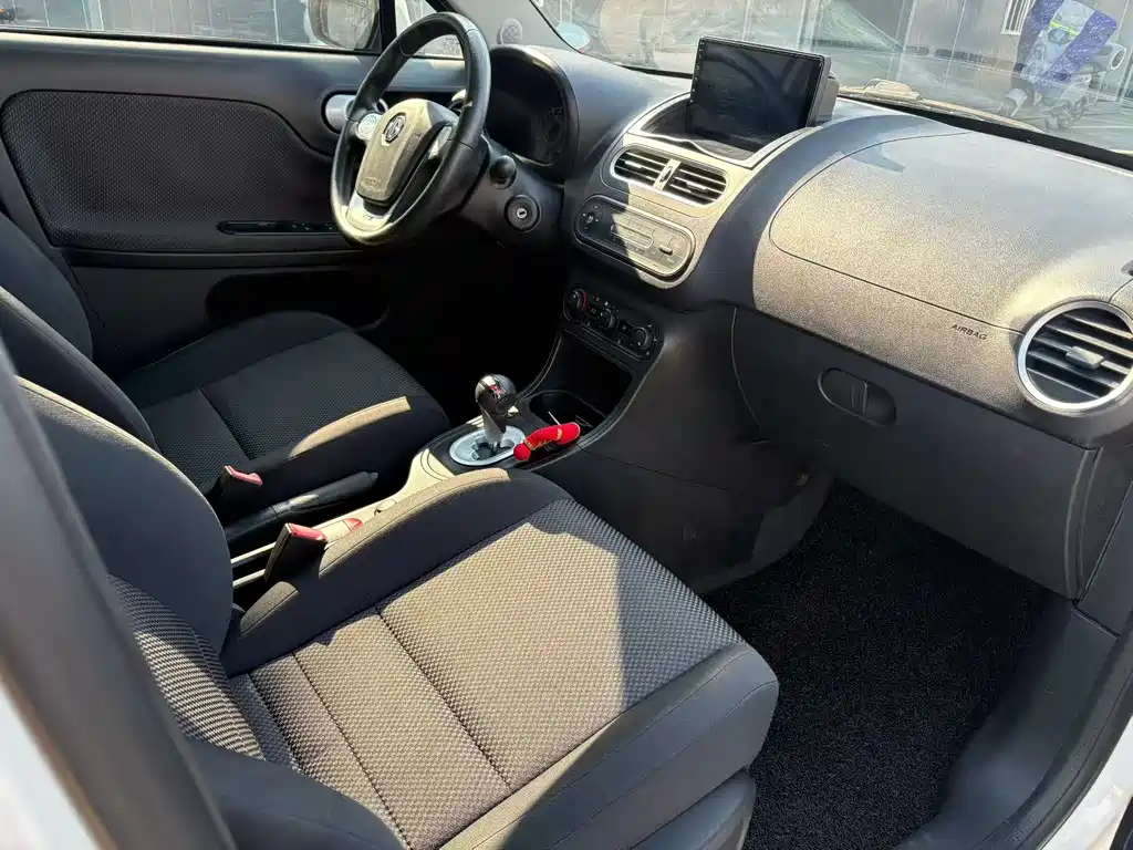 MG 3 1.5 L AMT Elite