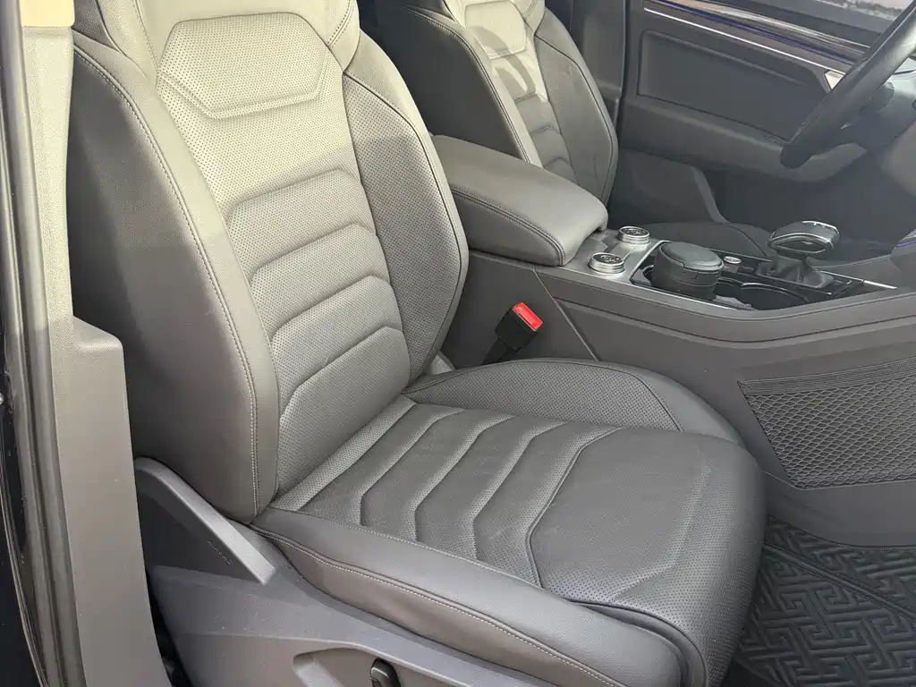 Touareg 3.0 TSI Sharp Enjoyment Black Shine Sport Package