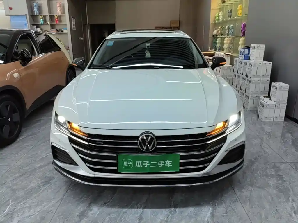 VW CC Shooting Brake 330 TSI