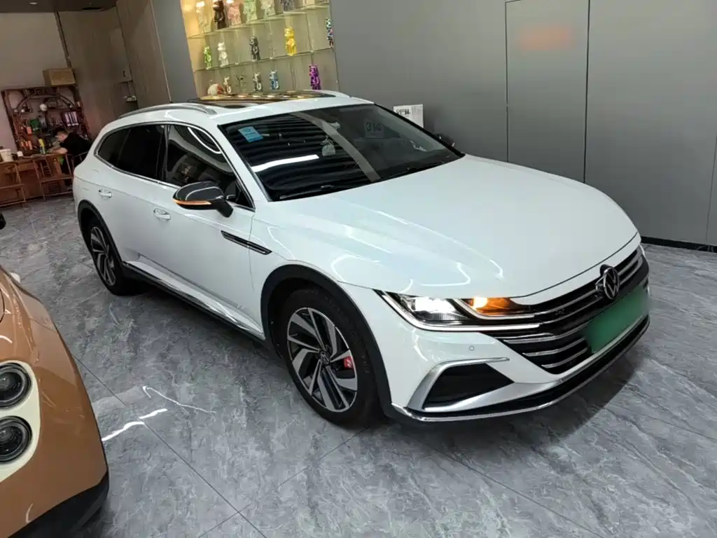 VW CC Shooting Brake 330 TSI