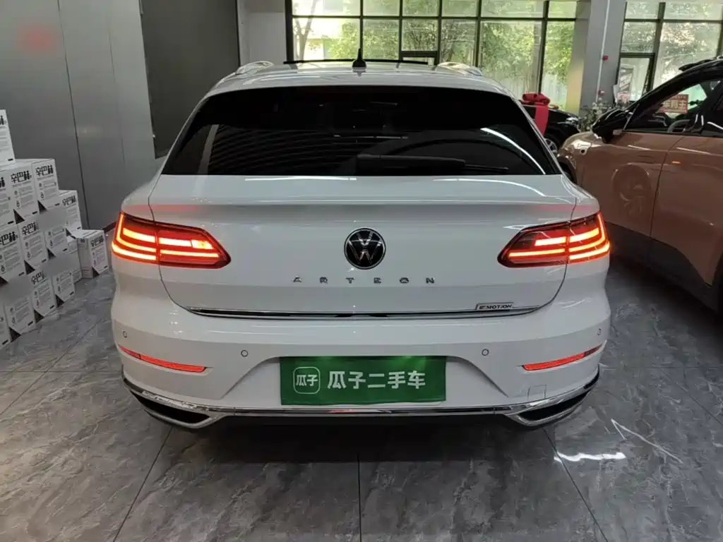 VW CC Shooting Brake 330 TSI