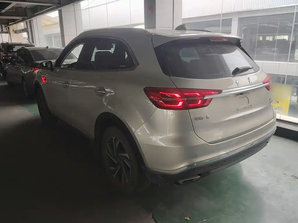 Hongqi HS5 Facelift 2.0 T Connected Flagship Enjoyment