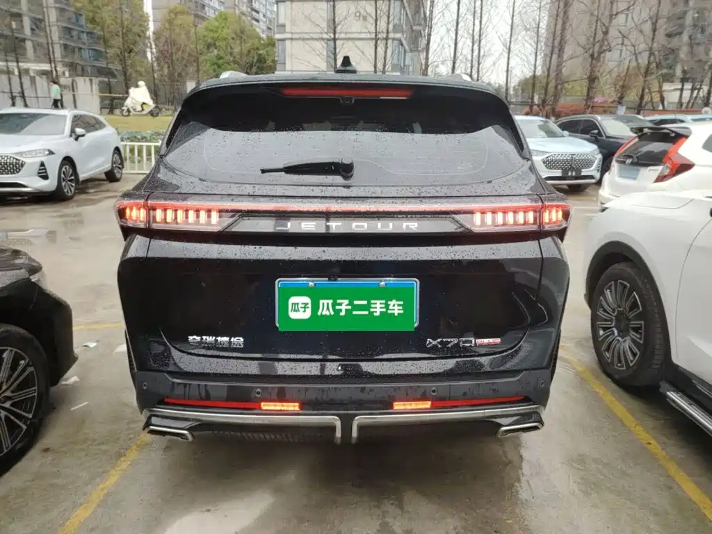 Jetour X70 PLUS 捷途X70 PLUS 2025款 1.5 T 至臻澎湃版 7座