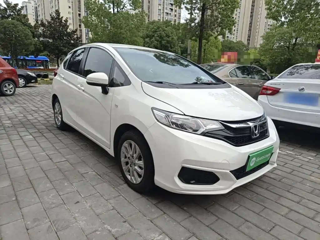 Fit 1.5 L CVT Comfort