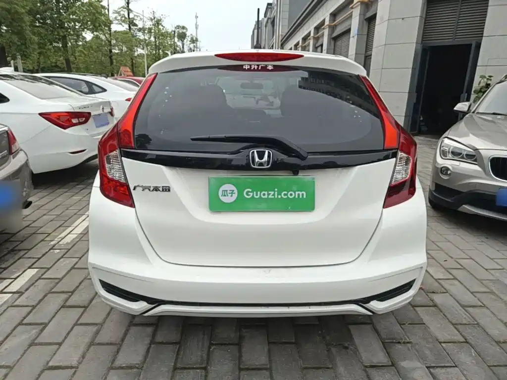 Fit 1.5 L CVT Comfort