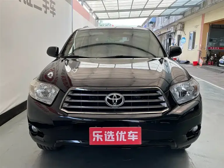 Toyota Highlander 2.7 L 2 WD 5-seat Sport