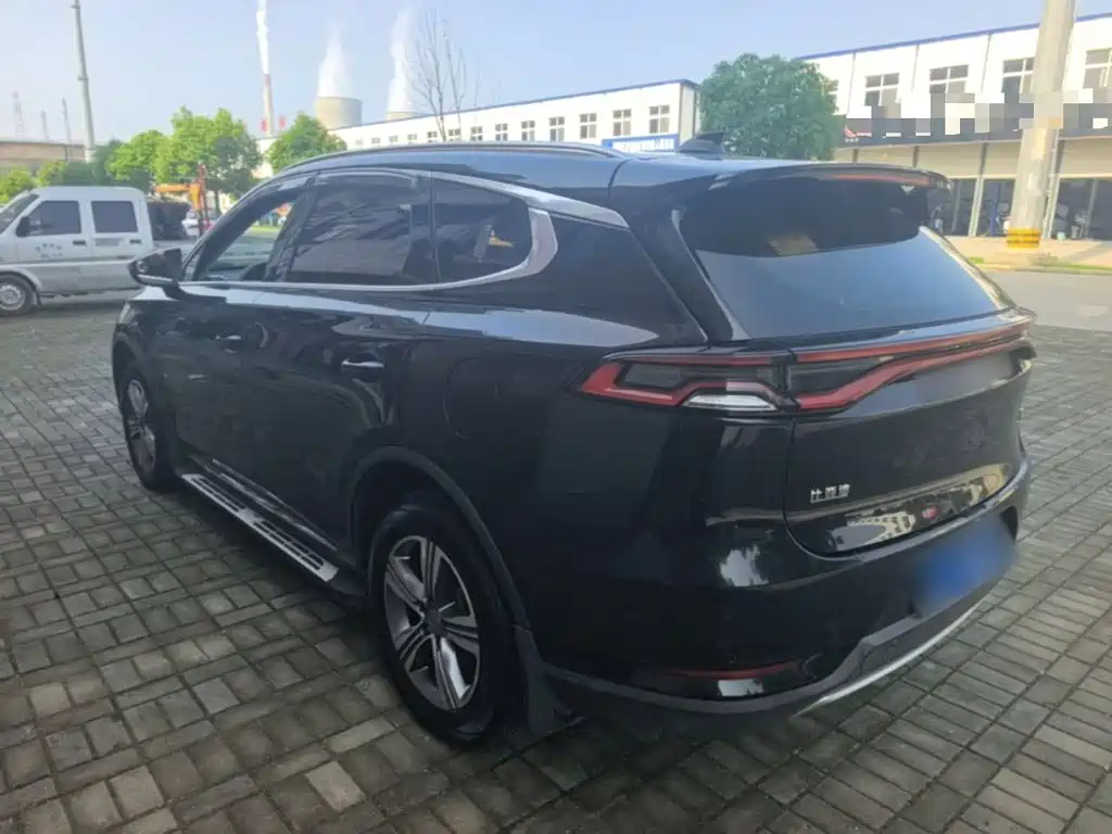 Tang 唐 2018款 2.0 T 自动智联尊享型 5座 国V