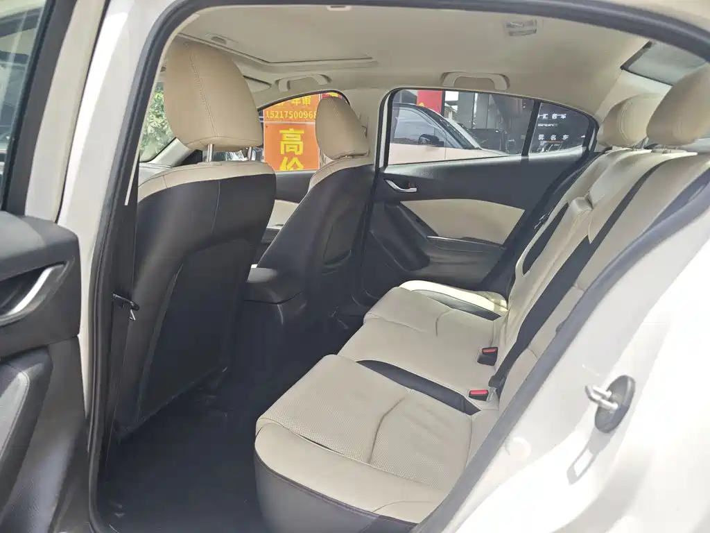 Mazda 3 Axela Sedan 2.0 L Auto Sport