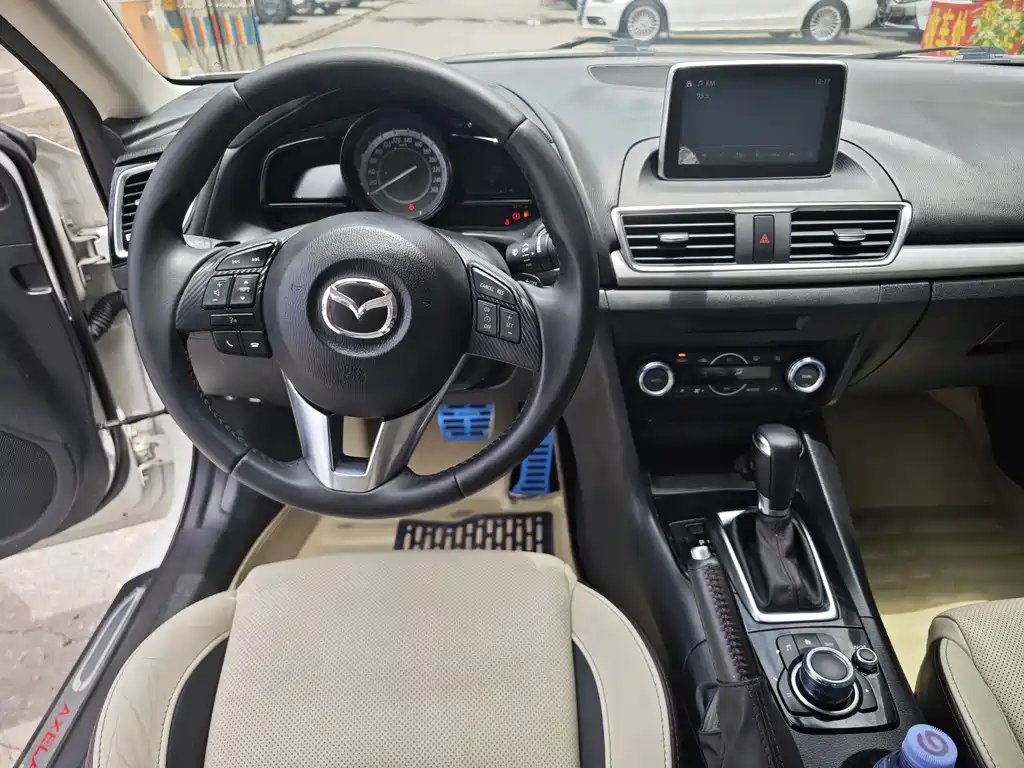 Mazda 3 Axela Sedan 2.0 L Auto Sport