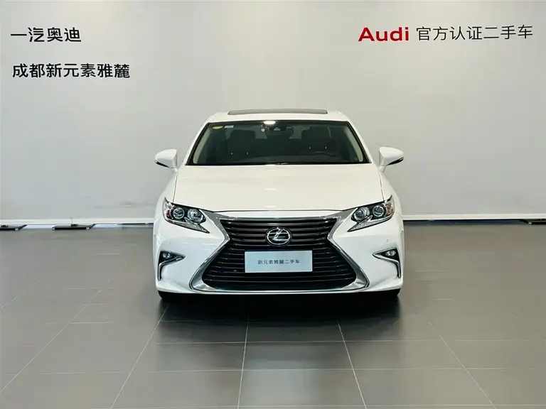 Lexus ES 200 Comfort