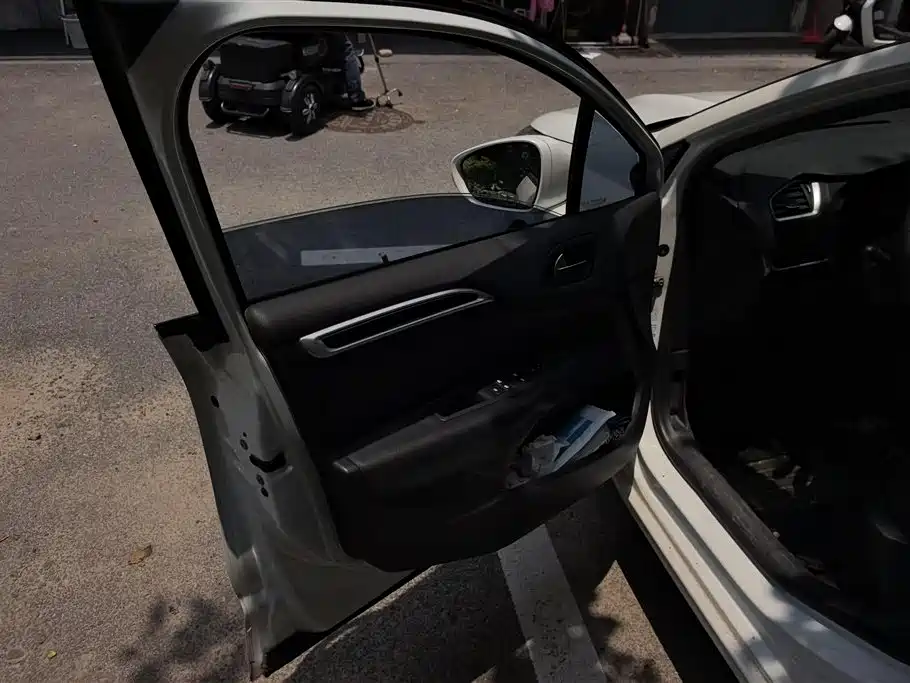 Citroen C4 L 1.8 L Smart Drive Auto Power Enjoyment
