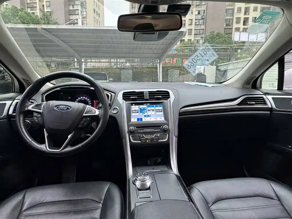 Mondeo Facelift EcoBoost 180 Luxury