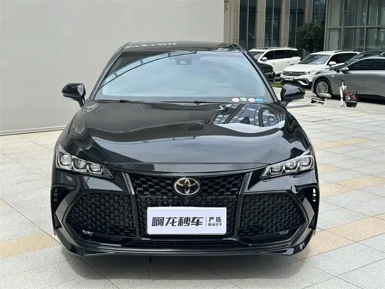 Toyota Avalon 2.5 L Luxury