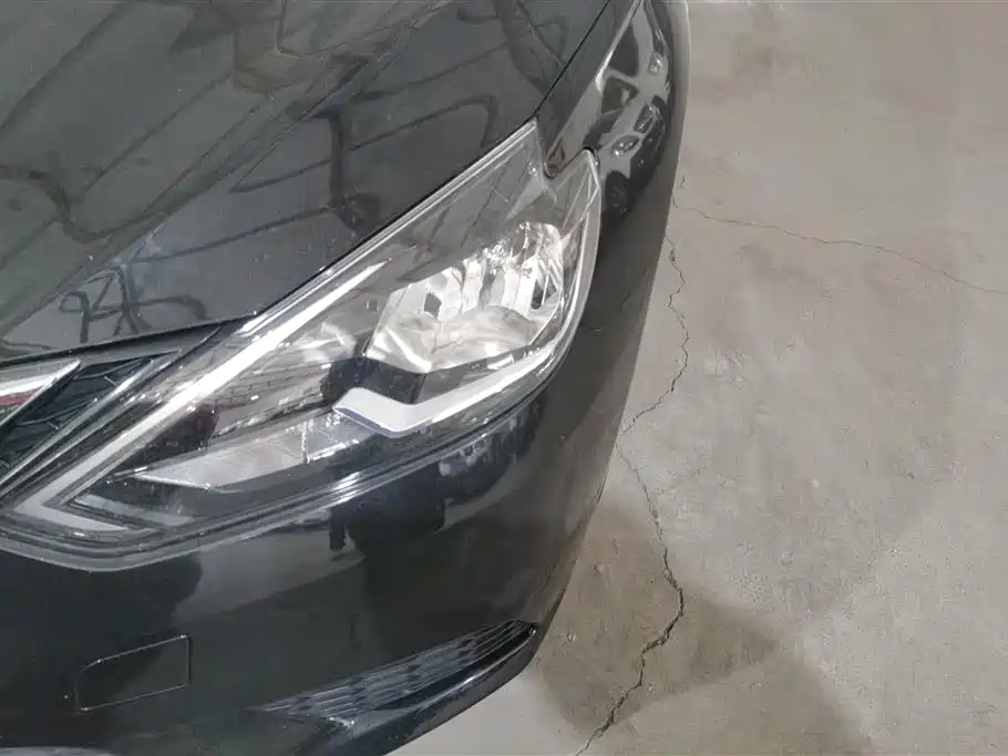 Sylphy Classic 1.6 XE CVT Comfort
