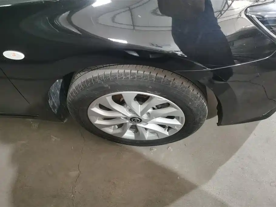 Sylphy Classic 1.6 XE CVT Comfort