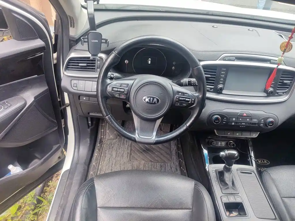 Sorento Sorento L 2.2 T Diesel 4 WD Elite 7-seat CN-IV