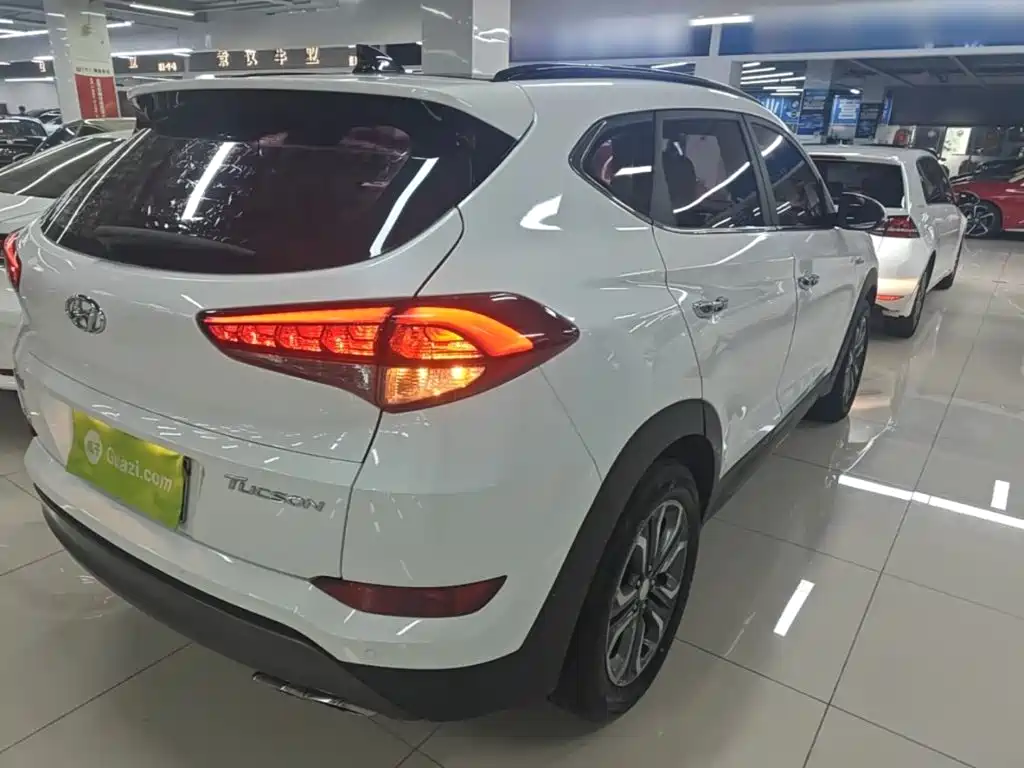 Tucson 1.6 T DCT 2 WD Leading